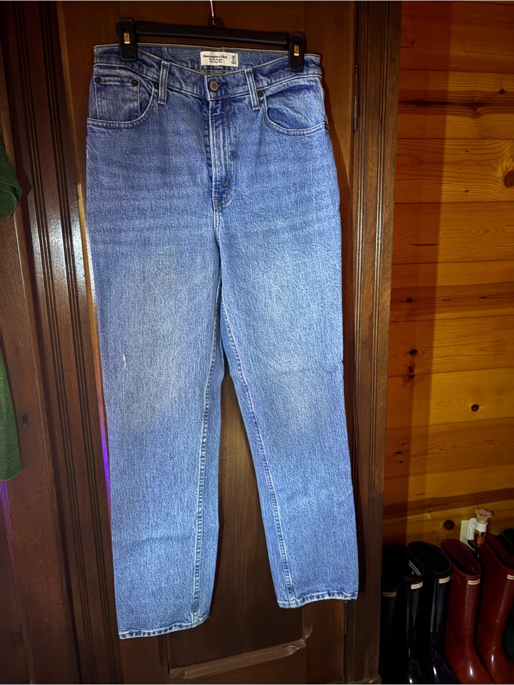Abercrombie 90s Straight Ultra High Rise Jeans 28/6